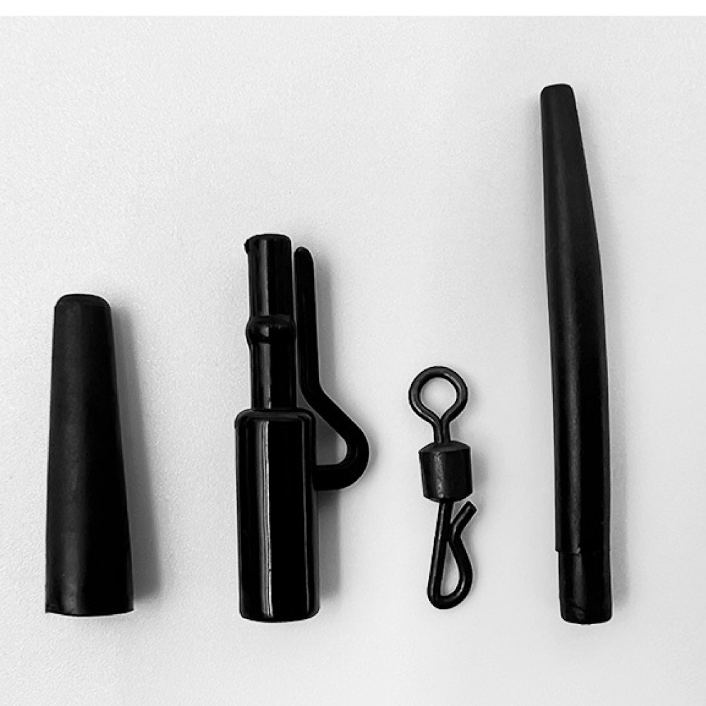 Kit Accessori per Pesca alla C - Fishing Equipment Essentials recensione e prezzo